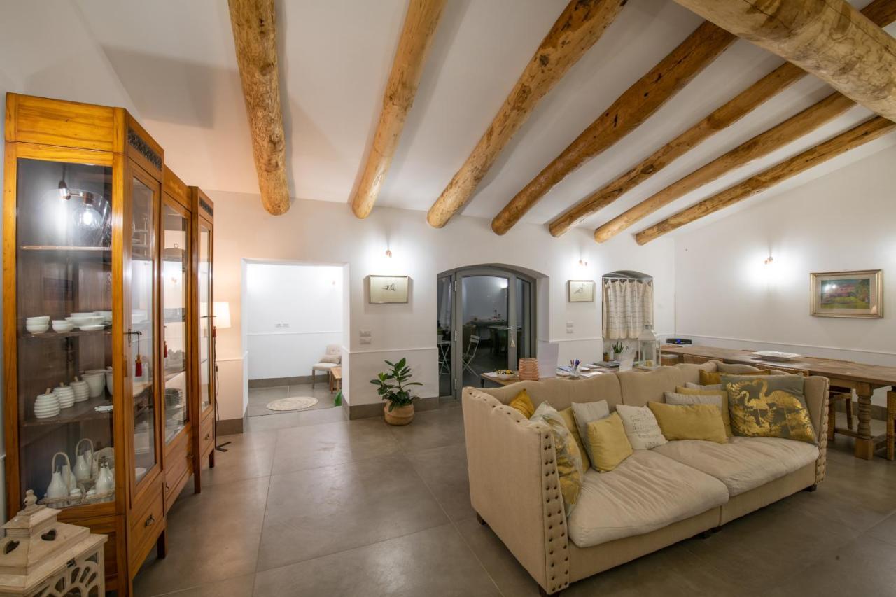 B&B Casa Franco Πέστουμ Εξωτερικό φωτογραφία